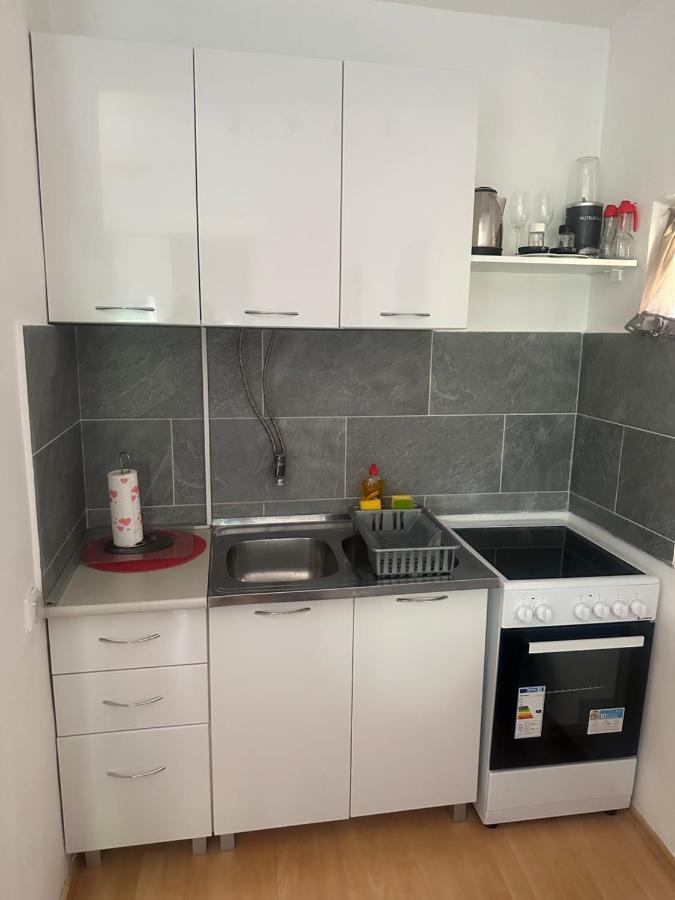 Apartman Lili Cetinje Eksteriør bilde