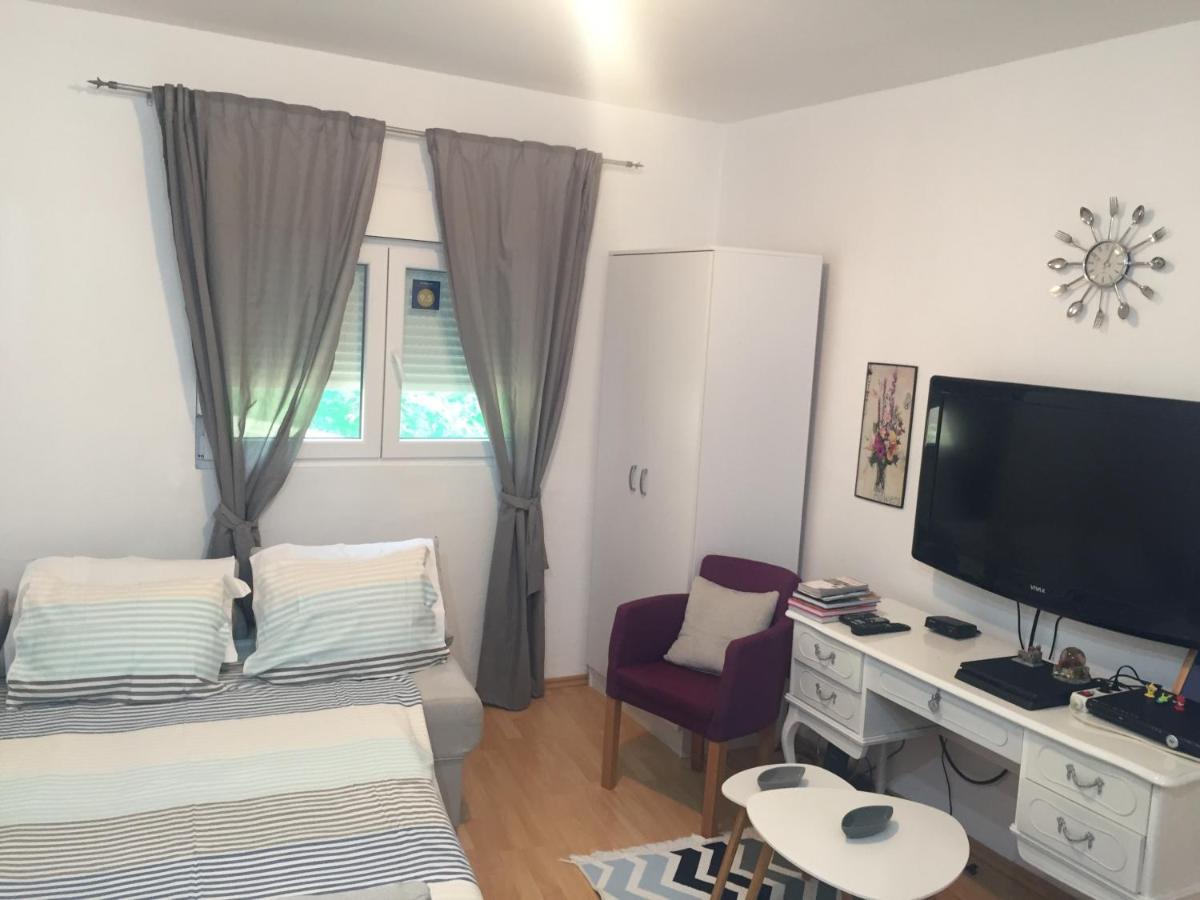 Apartman Lili Cetinje Eksteriør bilde